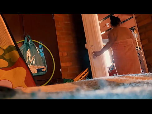 ❤️ আমার চাচা ঝরনা মধ্যে আমাকে অনুসরণ, তিনি আমাকে fucks যখন আমি একটি গোসল নিতে. ❤ গুণমান পর্ণ ﹏